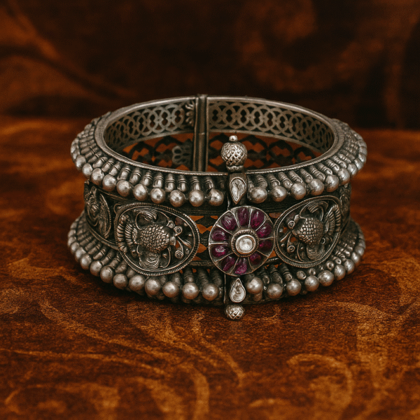 The mughal capture bangle - Image 3