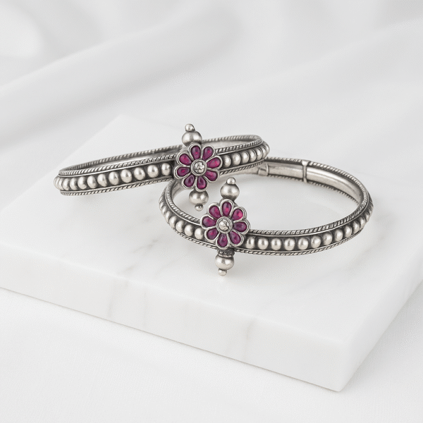 The quite opulence bangle - Image 2