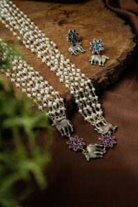 Vrindavan Cow Charm Necklace Set