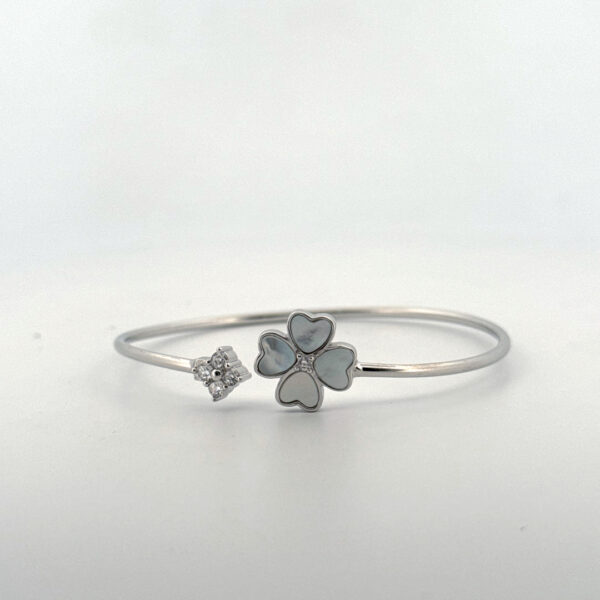 The Four-Leaf Aura Bangle - Image 2